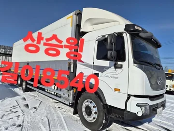 현대 메가트럭 325 후축 윙바디 5톤 수동 매물